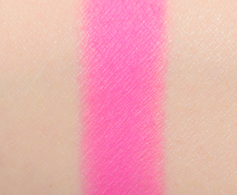 <p class="text-center">Anastasia B3 (Norvina Mini Vol. 1) Pressed Pigment</p>