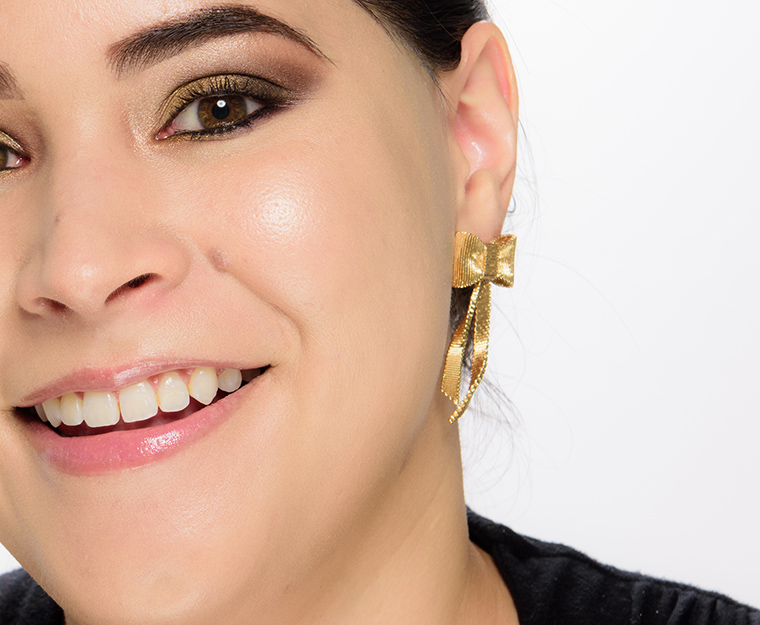NABLA Cosmetics Ozone Skin Glazing Highlighter Powder