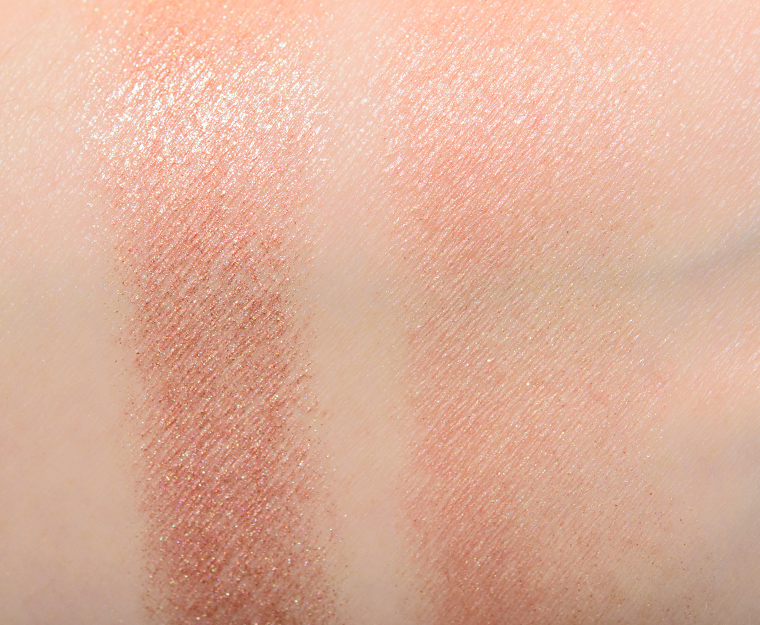 <p class="text-center">Tom Ford Beauty Courchevel (Highlighter) Soleil Highlighter Glow Stick</p>