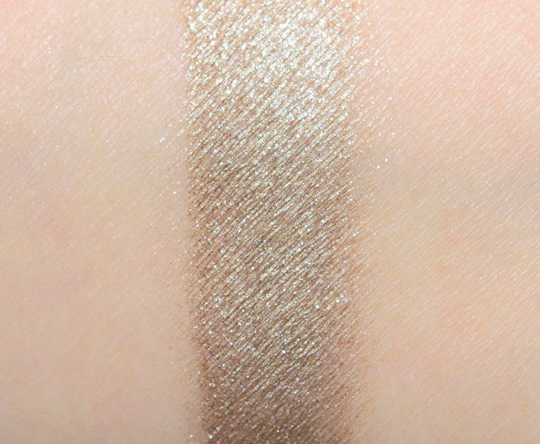 <p class="text-center">Tom Ford Beauty Fleur Neige Cream & Powder Eye Color</p>