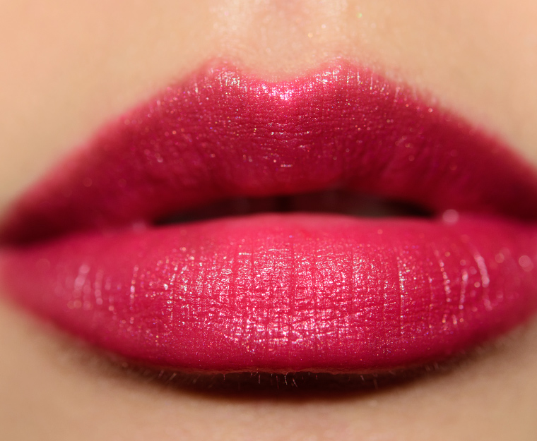 Clinique Love Pop Pop Lip Colour + Primer Lipstick