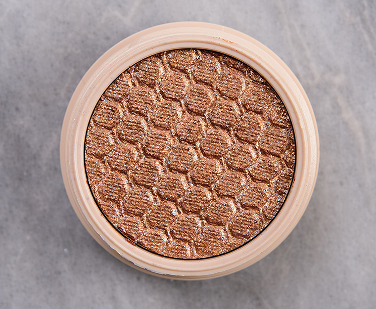 <p class="text-center">ColourPop A Little Quarky Super Shock Shadow</p>