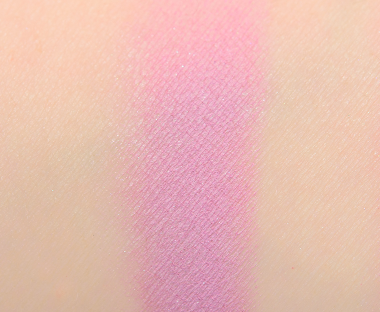 <p class="text-center">ColourPop Friendly Pressed Powder Shadow</p>