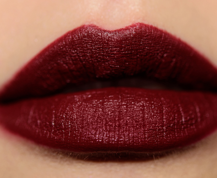 <p class="text-center">ColourPop Go for Bold Lux Lipstick Kit</p>