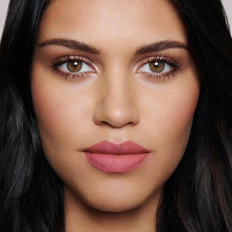 Lisa Eldridge The New Velvets Collection for Holiday 2019
