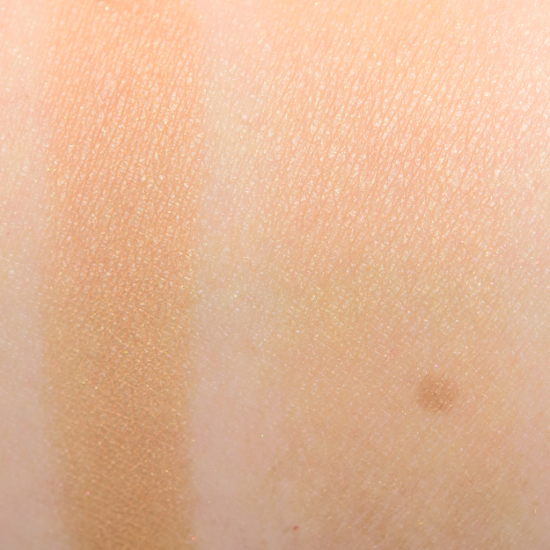 Hourglass Ambient Lighting Powder Filtered Light