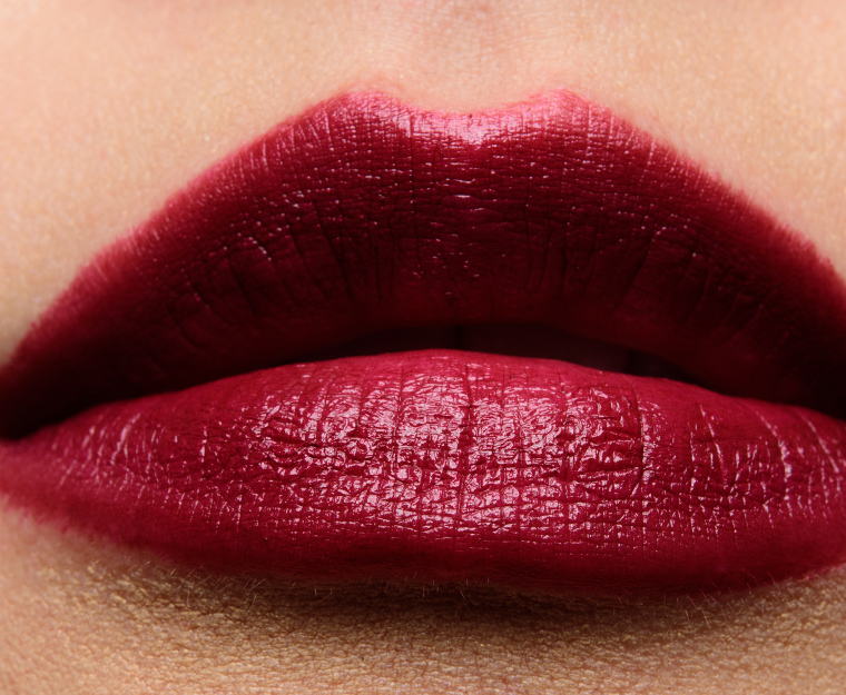 Chanel Camelia Pourpre (637) Rouge Allure Luminous Intense Lip Colour