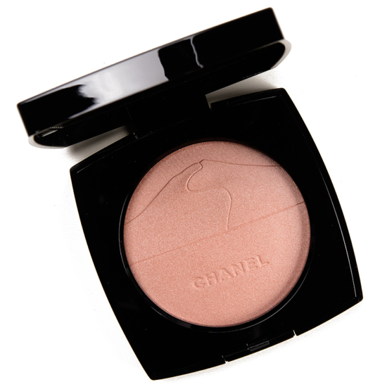 Chanel Eclat du Desert Illuminating Powder