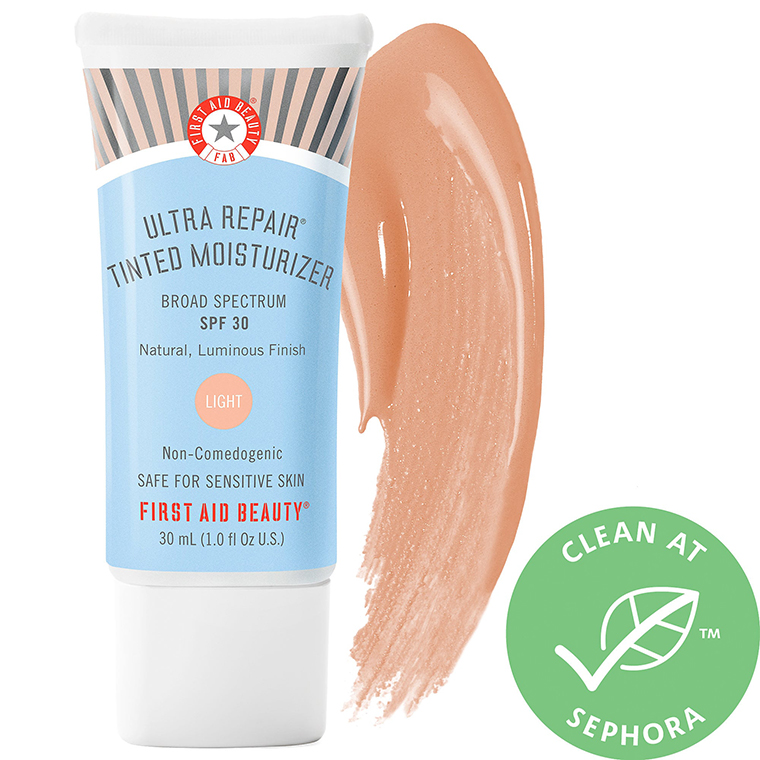 First Aid Beauty Light Ultra Repair Tinted Moisturizer