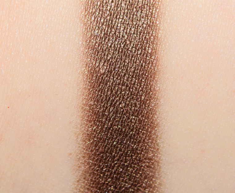 <p class="text-center">KKW Beauty Clove Eyeshadow</p>