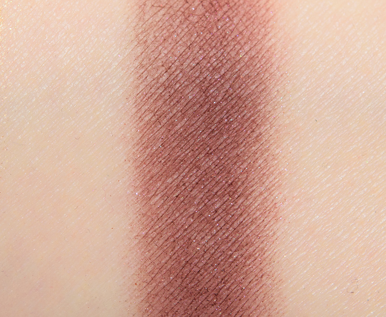 <p class="text-center">KKW Beauty Crushed Cranberry Eyeshadow</p>