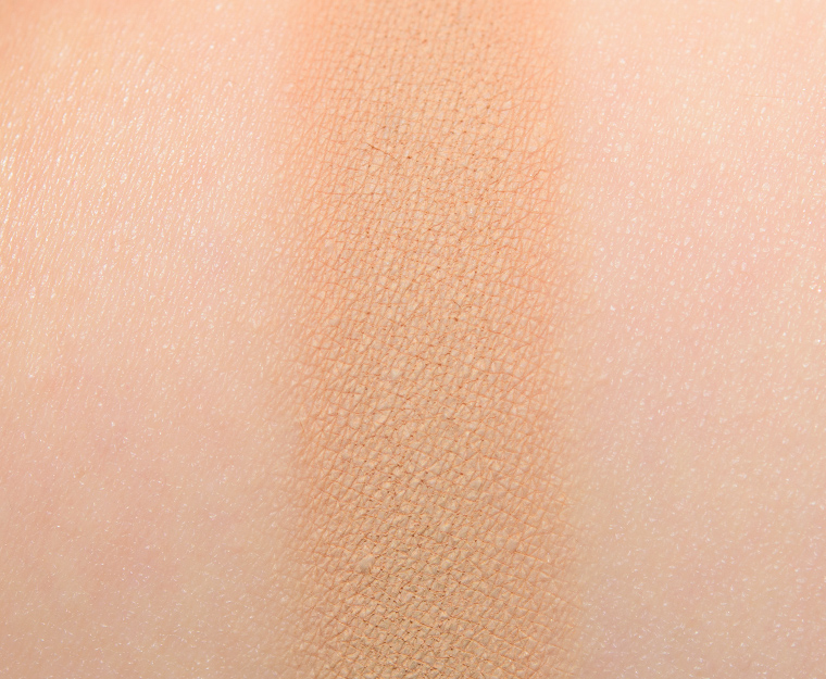 <p class="text-center">KKW Beauty So Many Paparazzi Eyeshadow</p>