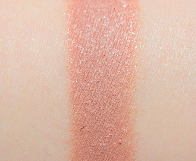 <p class="text-center">NABLA Cosmetics Latex Nude Latex Matte Eyeshadow</p>