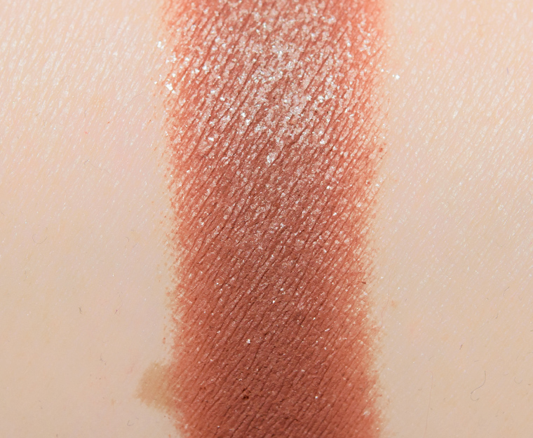 <p class="text-center">NABLA Cosmetics No Doubts Latex Matte Eyeshadow</p>