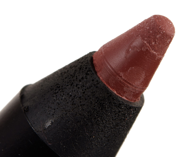 <p class="text-center">Chanel Nude Brun (162) Le Crayon Levres Longwear Lip Pencil</p>