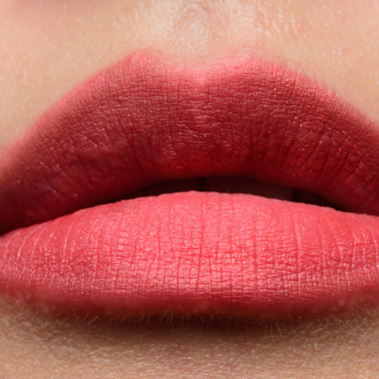 Chanel Rose Poudre (196) Le Crayon Levres Longwear Lip Pencil Review