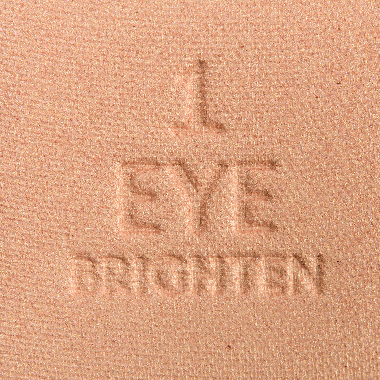 <p class="text-center">Charlotte Tilbury Stoned Rose Beauty #1 Eyeshadow</p>
