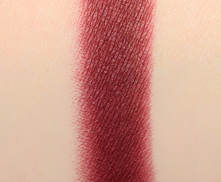 <p class="text-center">ColourPop Please Me Pressed Powder Pigment</p>