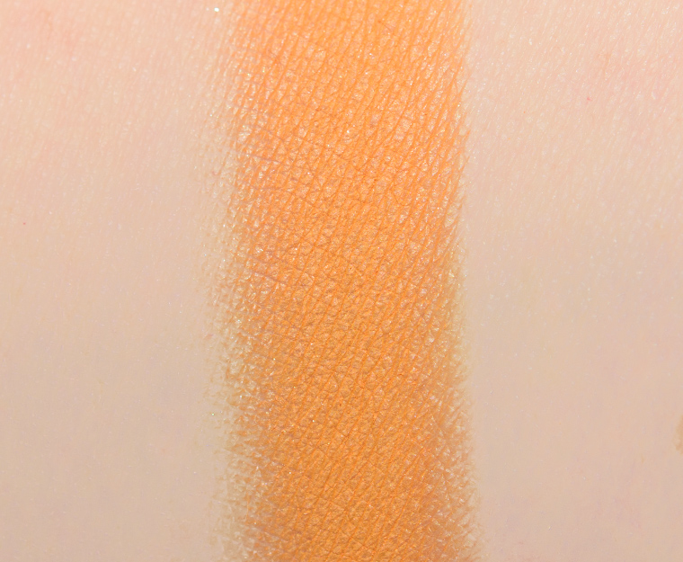 <p class="text-center">Dominique Cosmetics Blonde Roast Eyeshadow</p>
