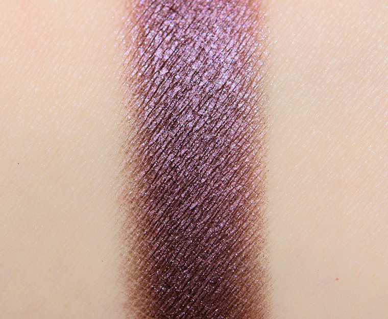 <p class="text-center">Sydney Grace Abigail (Deep) Pressed Pigment Shadow</p>