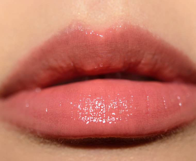 <p class="text-center">ColourPop Dream Queen Lux Gloss</p>