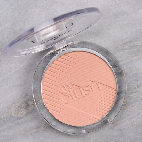 Essence The Blush Blooming