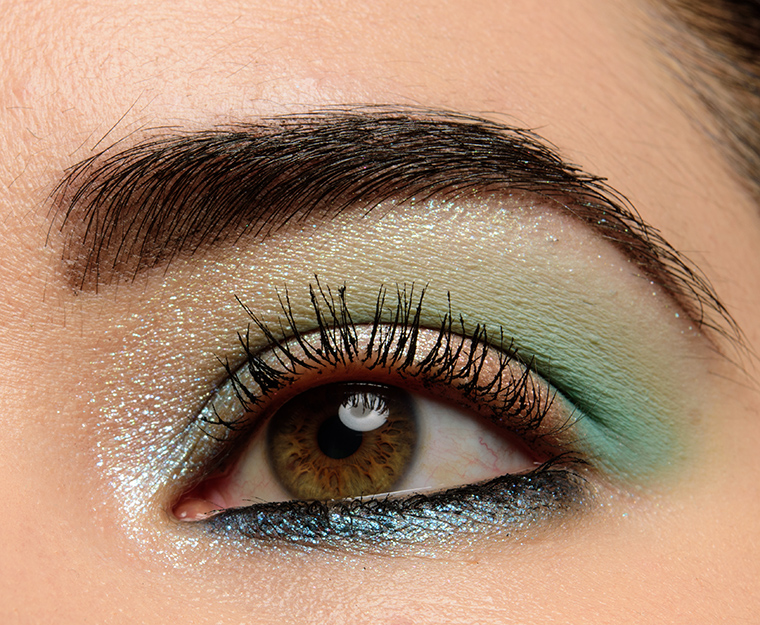 Huda Beauty Mint Pastel Obsessions Palette