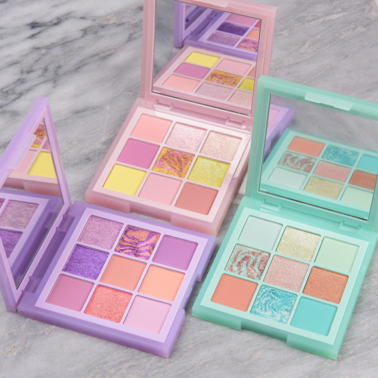 Huda Beauty Pastel Obsessions Eyesahdow Palette