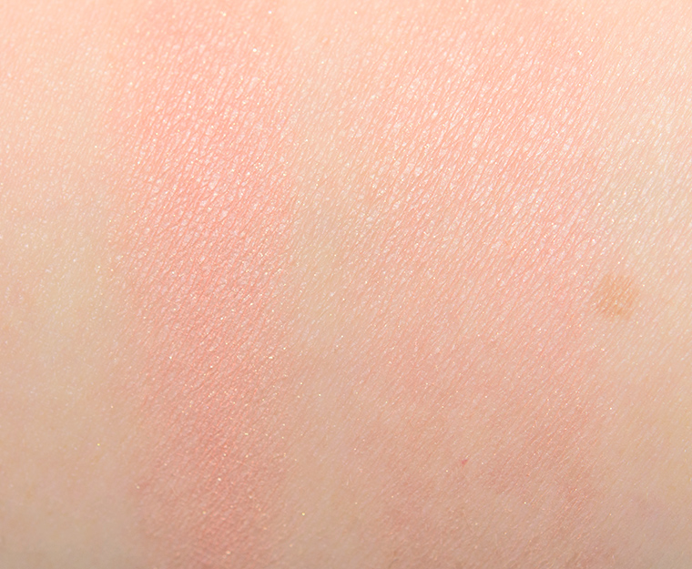 Jouer Love Me Blush Bouquet Blush
