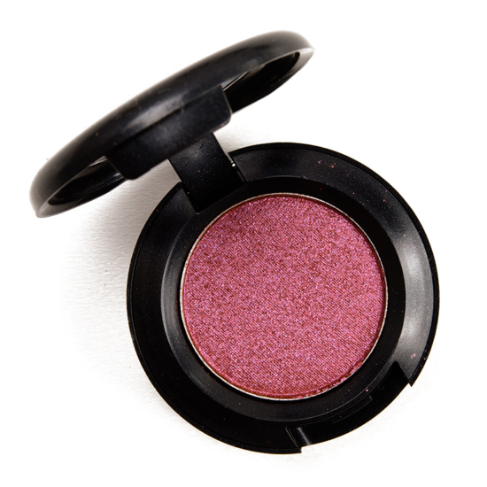 MAC Eyeshadow Left You on Red
