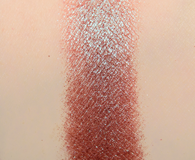 <p class="text-center">MAC Starry Night Eyeshadow</p>