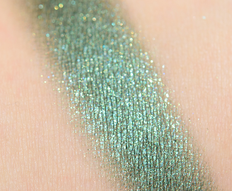 MAC That's Showbiz Baby Eyeshadow