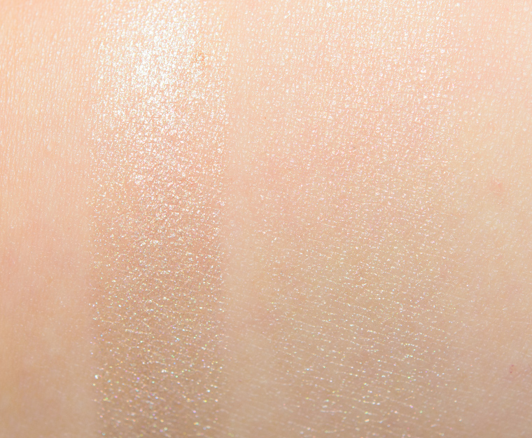 <p class="text-center">Natasha Denona Light (01) Face Glow Cream Shimmer</p>