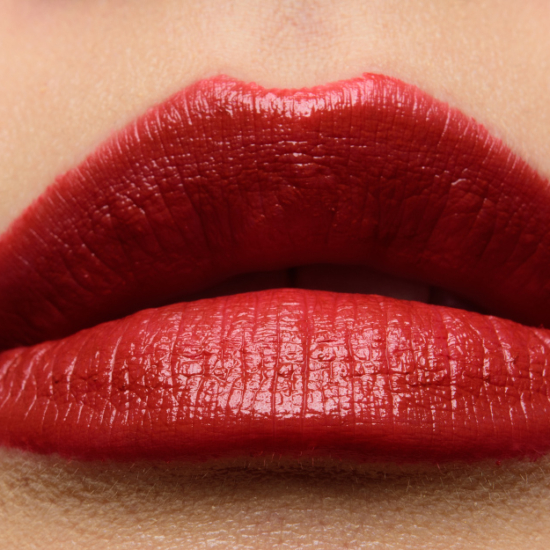 Shiseido Scarlet Rush (204) VisionAiry Gel Lipstick Review & Swatches