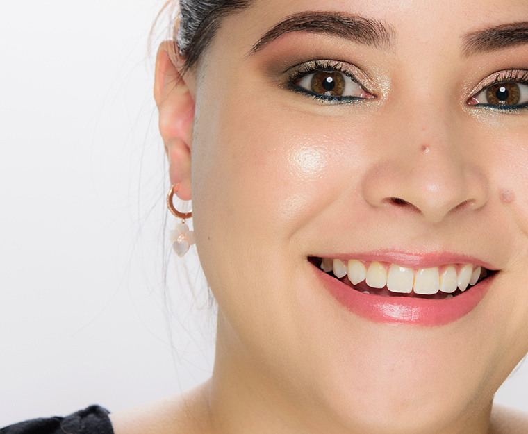 Becca Creativity Ignite Liquified Light Highlighter