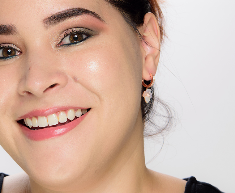 Becca Passion Ignite Liquified Light Highlighter