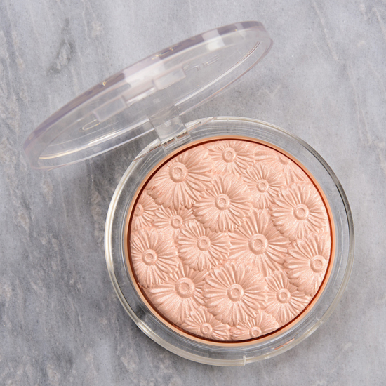Clinique Lunar Pop Powder Pop Flower Highlighter