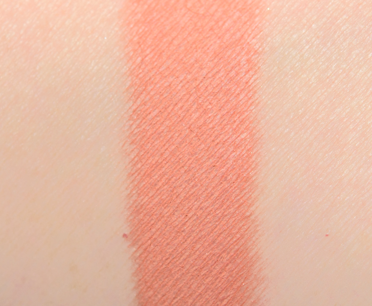 <p class="text-center">ColourPop Quasar Pressed Powder Shadow</p>