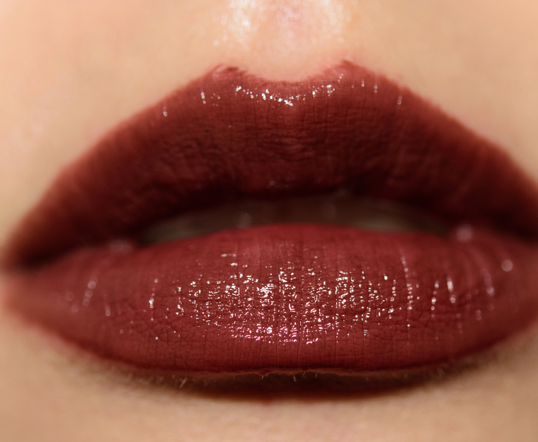 <p class="text-center">Sephora I'm a Legend (44) Rouge Lacquer</p>