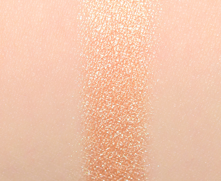 <p class="text-center">Viseart Prosecco Eyeshadow</p>