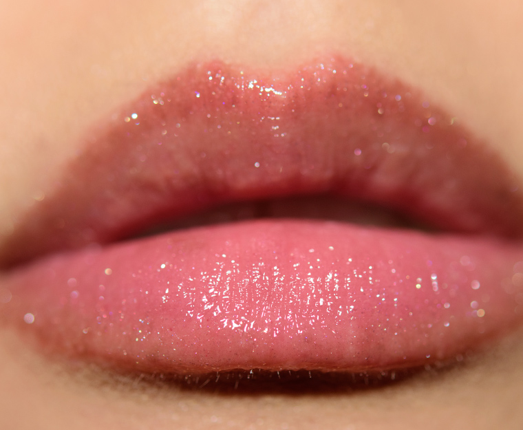 <p class="text-center">Giorgio Armani Acqua (100) Ecstasy Lacquer</p>