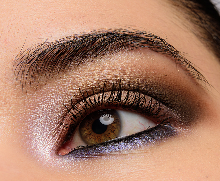 MAC White Haute (Fairy Land) Foiled Eyeshadow