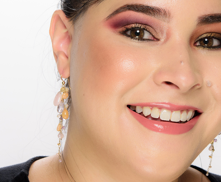 Buxom Backyard Bronze Staycation Vibes Primer-Infused Bronzer