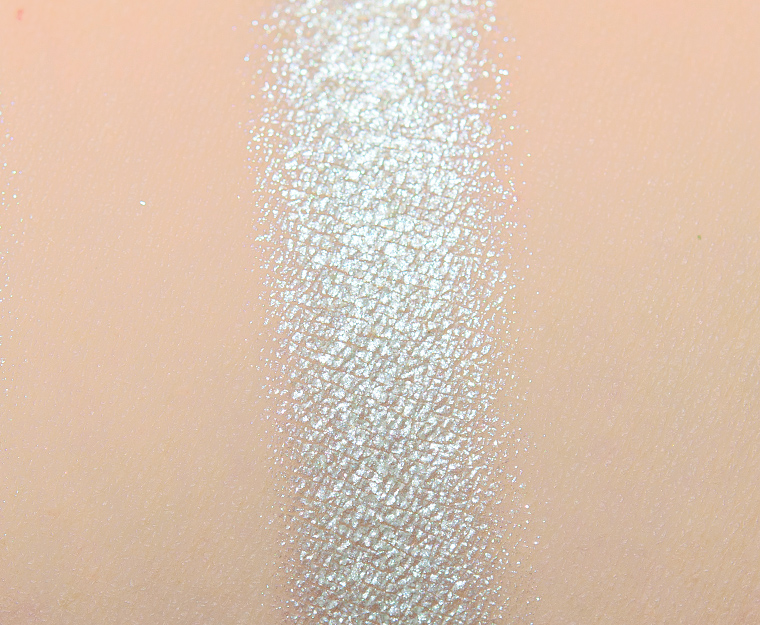 <p class="text-center">Clionadh Arctic Fox Metallic Eyeshadow</p>