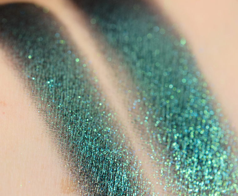 Clionadh Castle Jewelled Multichrome Eyeshadow