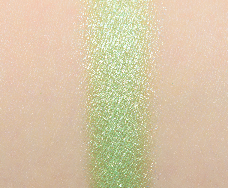 <p class="text-center">Clionadh Climate Change Metallic Eyeshadow</p>