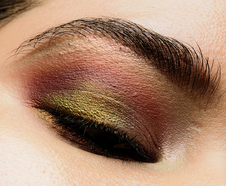 Clionadh Forge Jewelled Multichrome Eyeshadow
