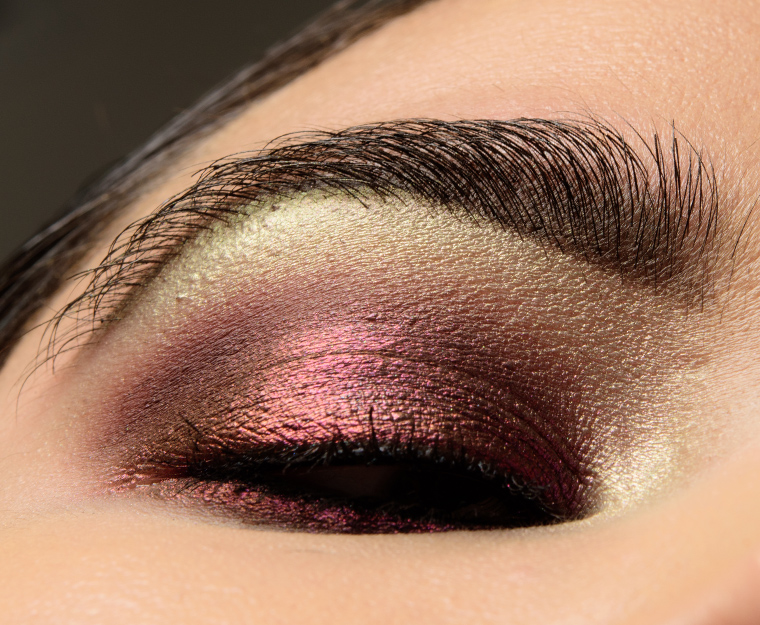 Clionadh Gothic Jewelled Multichrome Eyeshadow