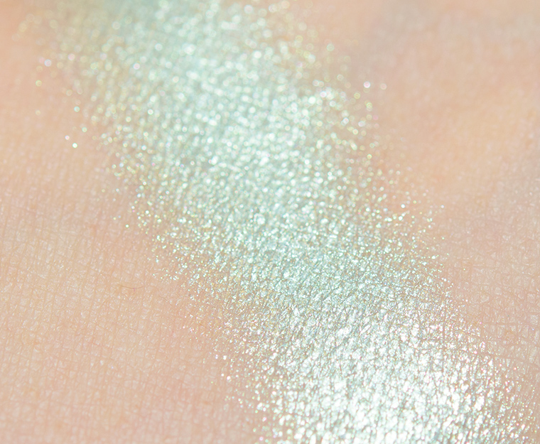 Clionadh Iceberg Duochrome Eyeshadow