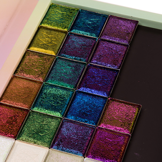 Clionadh Jewelled Multichrome Eyeshadow